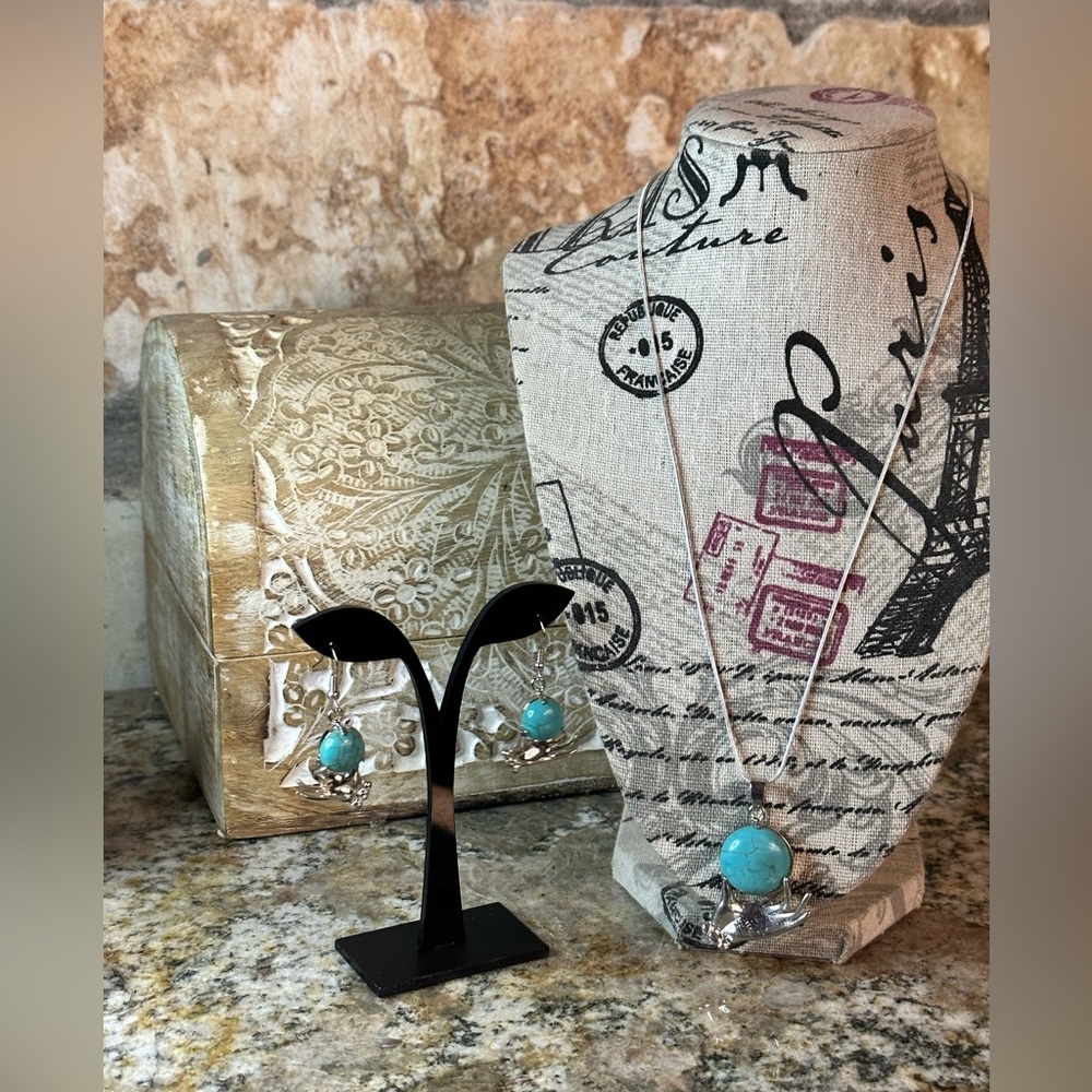 Silver Turquoise Crystal Ball Hands Necklace Set